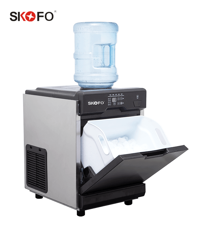 Chin Air Condition Coche in Cabinet Buy Business Commercial Use Buiiet  Baixue Ice Cube Chip Maker Condenser with Cold Water - China Ice Maker Air  Condition, Ice Maker with Cold Water